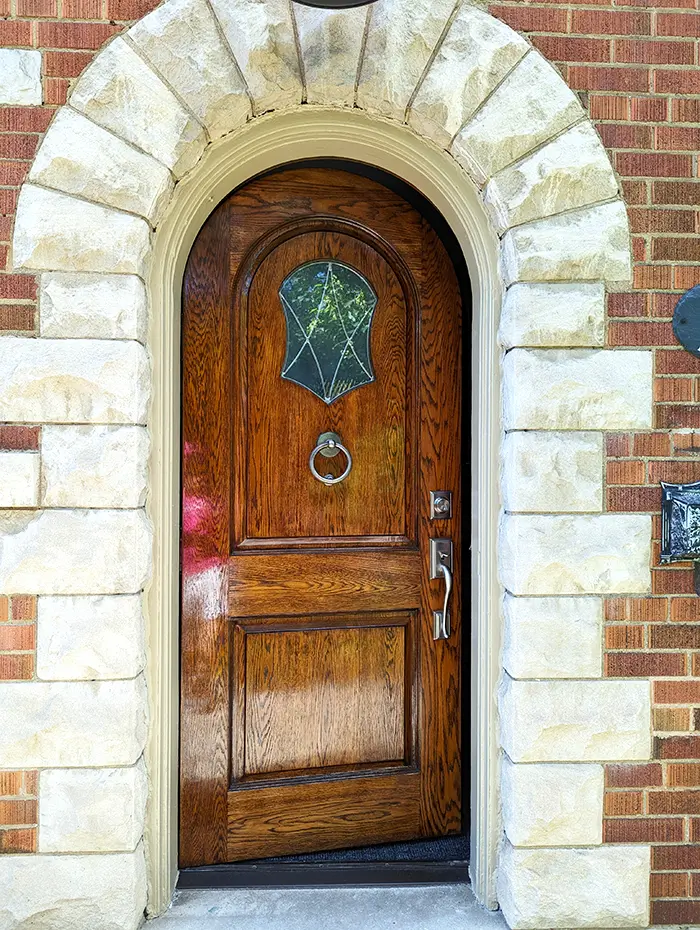 mahogany front door Refurbishing project in Leaside: a sunfaded and pealed front door was sanded by dustless festool planex to plain wood, stained and varnished for a magical freshened up look. Step 3. After varnish application to the front door.