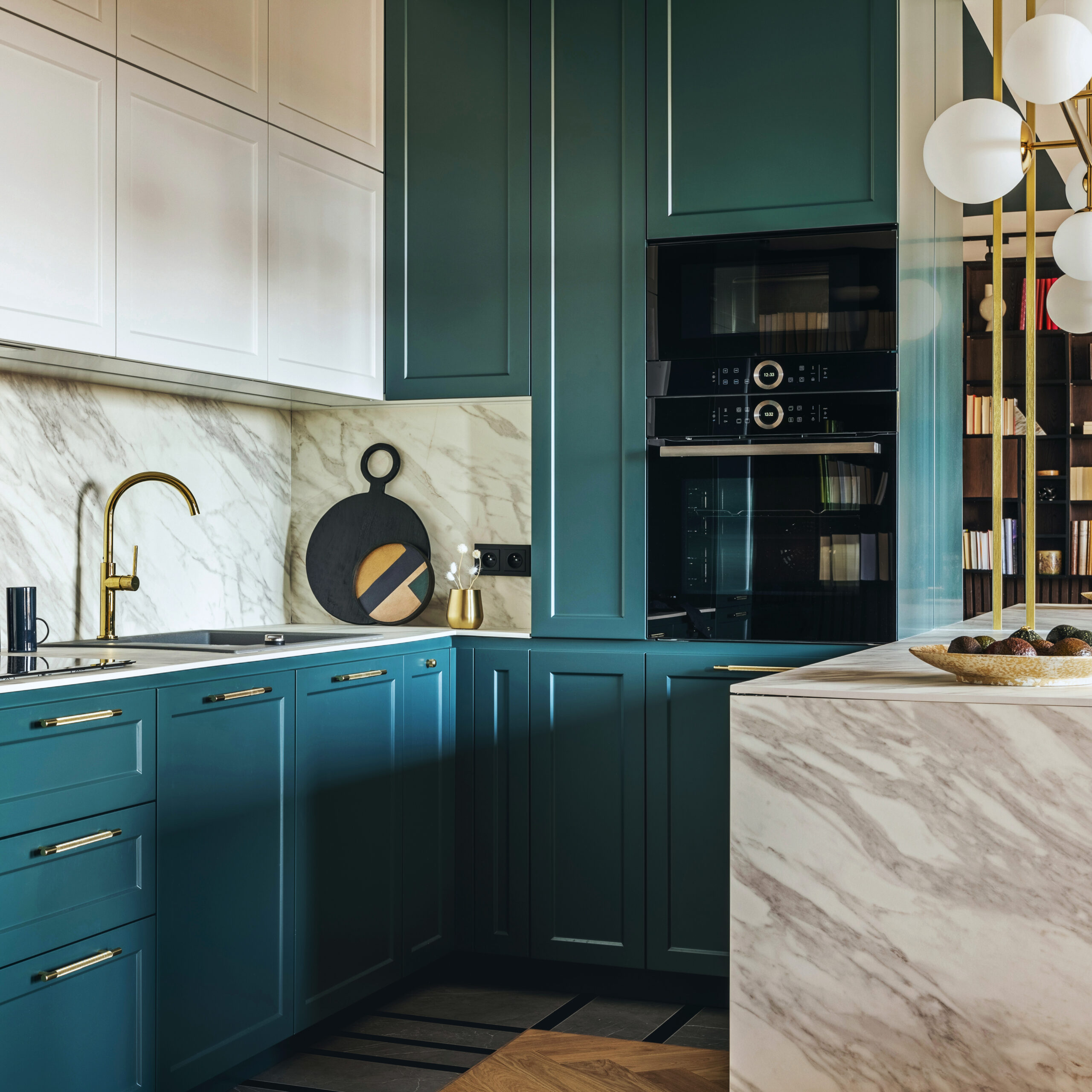 luxury-modern-and-vintage-turquoise-and-white-kitchen-refinishing-toronto Newmarket kitchen cabinet painting and refinishing project with vibrant turquoise and white color scheme, adding a lively and refreshing touch to the culinary space.