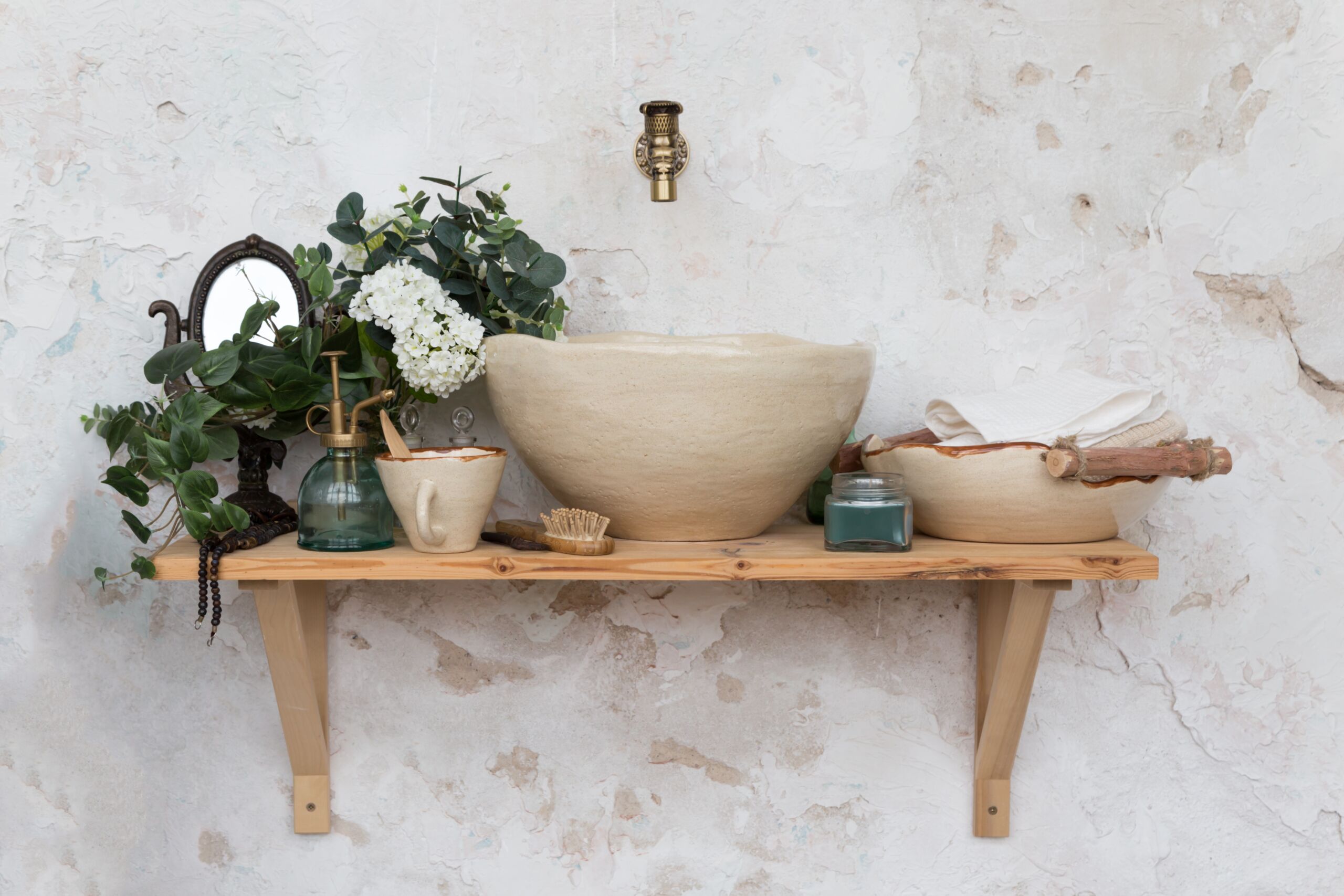 retro-washbasin-and-bathroom-interior-finished-in-soft-beige-tadelakt-plaster Retro-style washbasin and bathroom interior finished in soft beige Tadelakt plaster.
