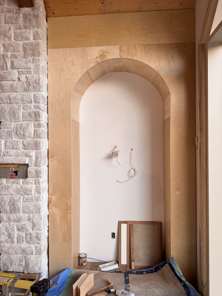 Seamless-Microcement-built-in-media-wall-kleinburg-7