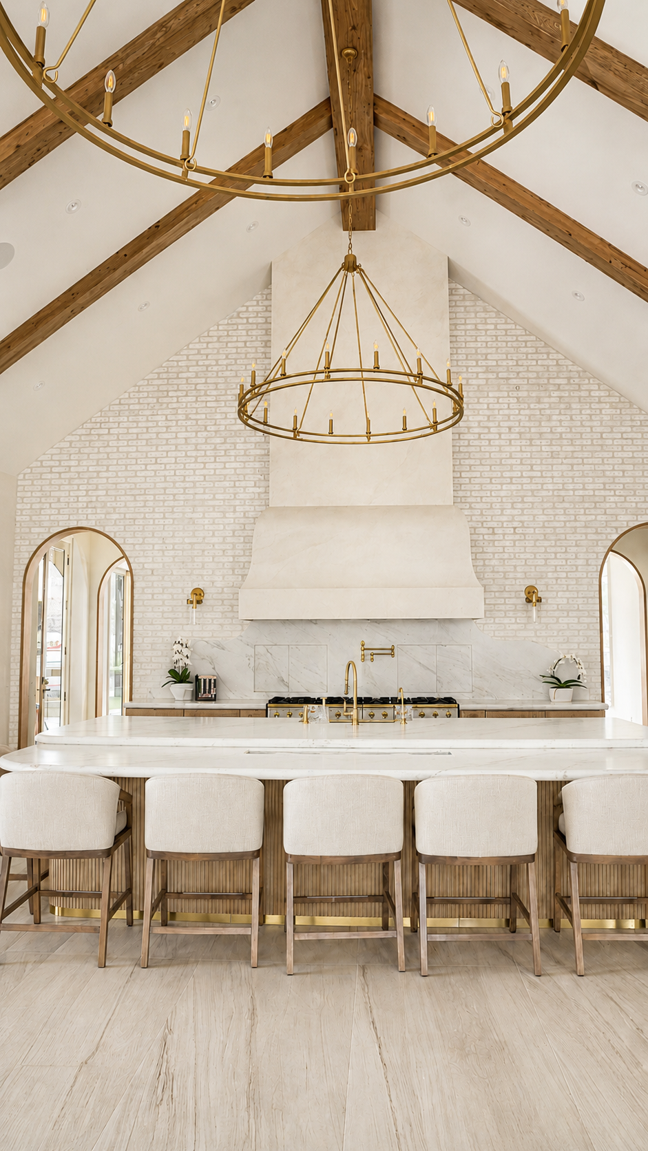 pearlescent-venetian-plaster-kitchen-range-hood-european-farmhouse-kitchen-kleinburg-toronto3.png Tall soft white pearlescent plaster range hood above the stove in a luxury Kleinburg kitchen